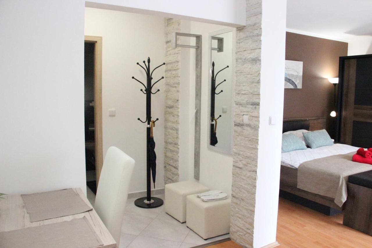 Luxury Studio In The Heart Of Beroun Esterno foto